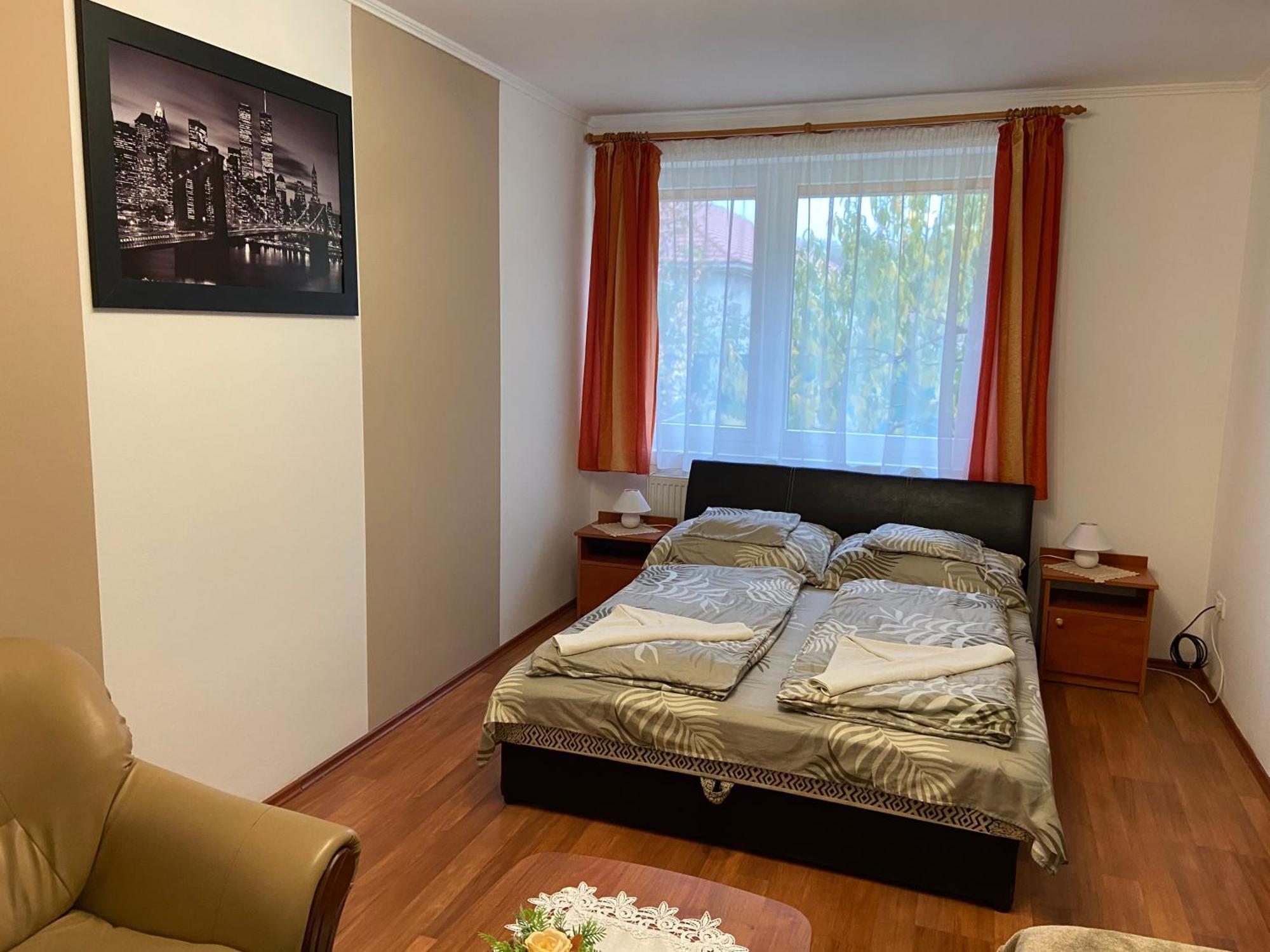 Vadrozsa Vendeghaz-Apartman Demjén Exterior foto